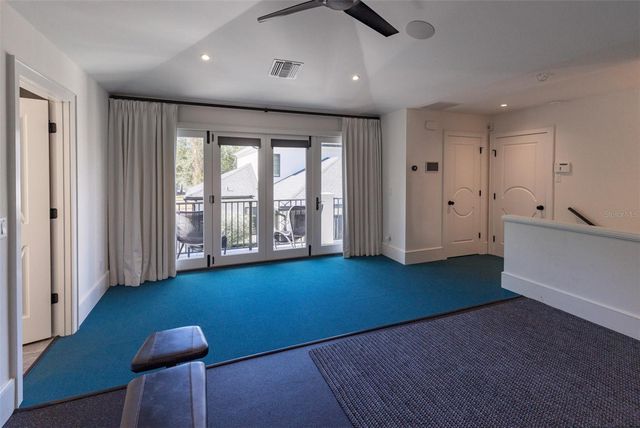 851 PARK LAKE COURT, Orlando, FL 32803