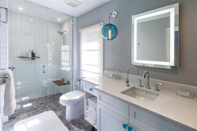 851 PARK LAKE COURT, Orlando, FL 32803