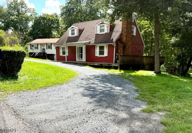 12 Shady Ln, Newton Town, NJ 07860