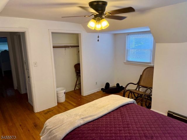 12 Shady Ln, Newton Town, NJ 07860