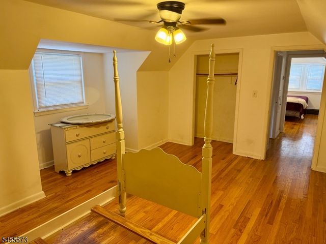 12 Shady Ln, Newton Town, NJ 07860