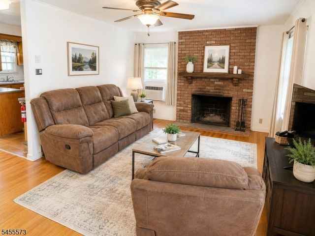 12 Shady Ln, Newton Town, NJ 07860