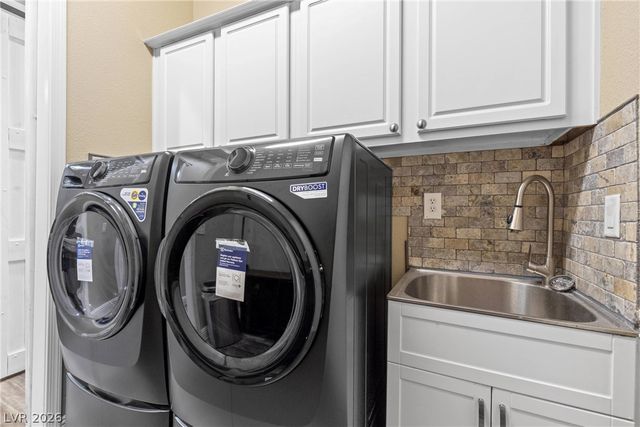 8089 Soledad Canyon Street, Las Vegas, NV 89131