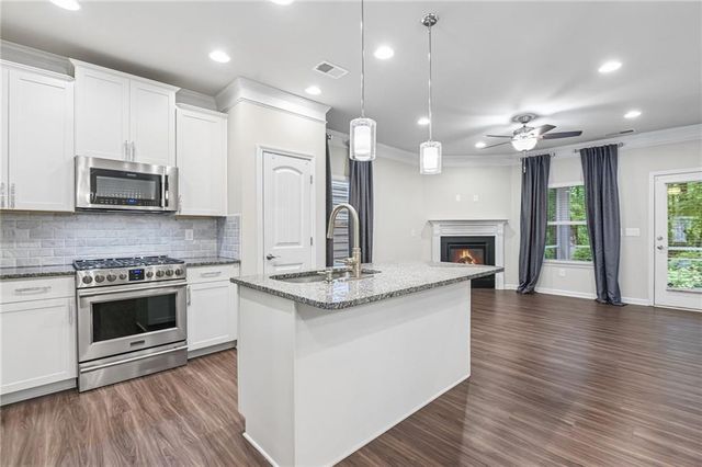 111 Hickory Village Circle, Canton, GA 30115