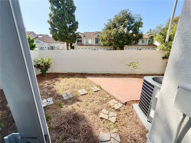 66 Agostino, Irvine, CA 92614