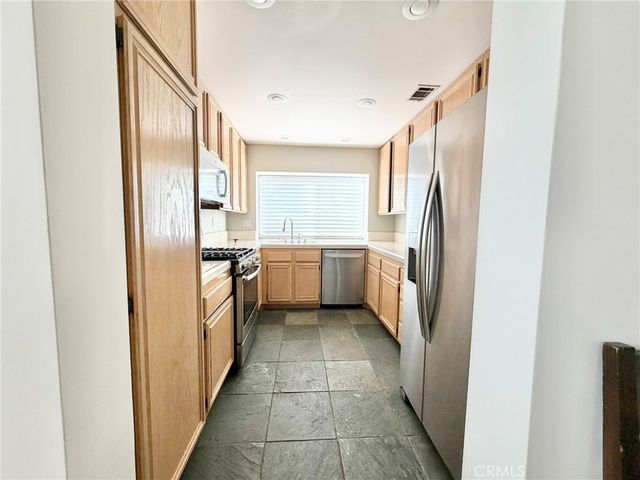 66 Agostino, Irvine, CA 92614
