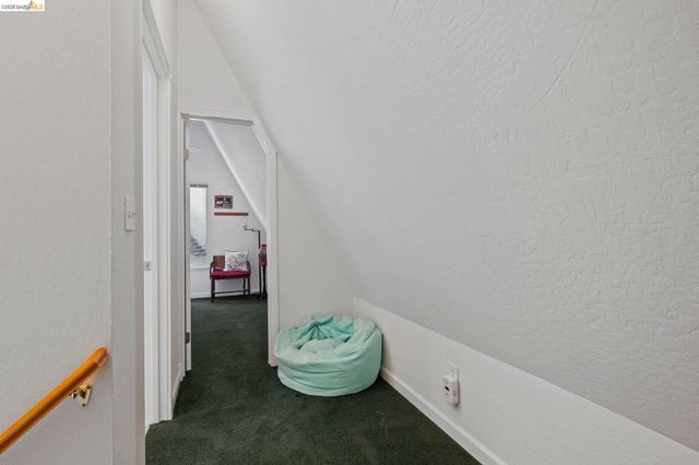 29810 Mariposa Dr, Cold Springs, CA 95335