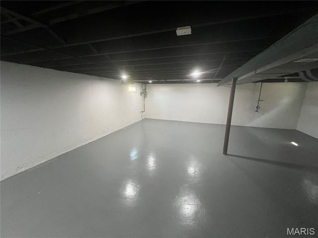 1135 Wilshire Avenue, University City, MO 63130