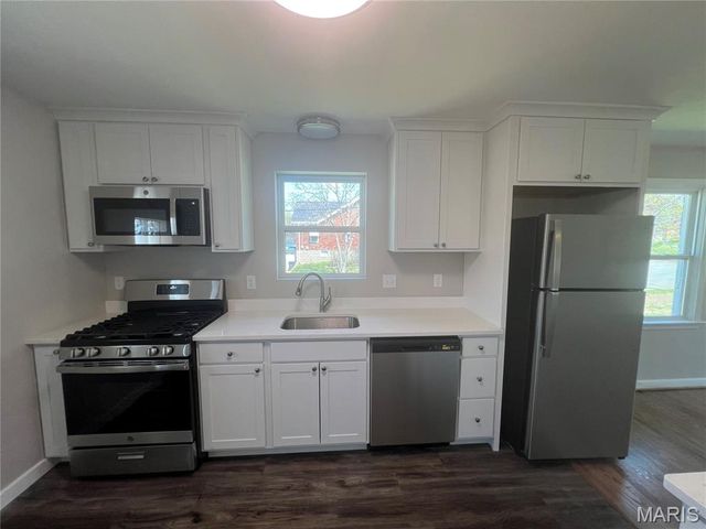 1135 Wilshire Avenue, University City, MO 63130