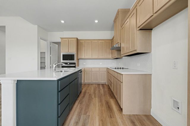 6009 Amber, Sanger, TX 76266