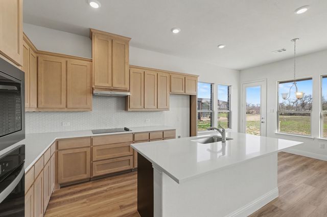 6009 Amber, Sanger, TX 76266