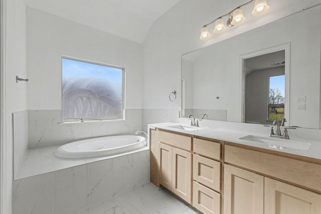 6009 Amber, Sanger, TX 76266