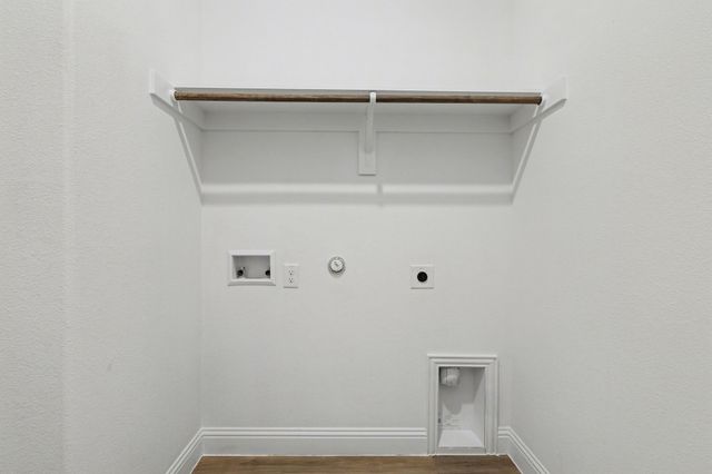 6009 Amber, Sanger, TX 76266