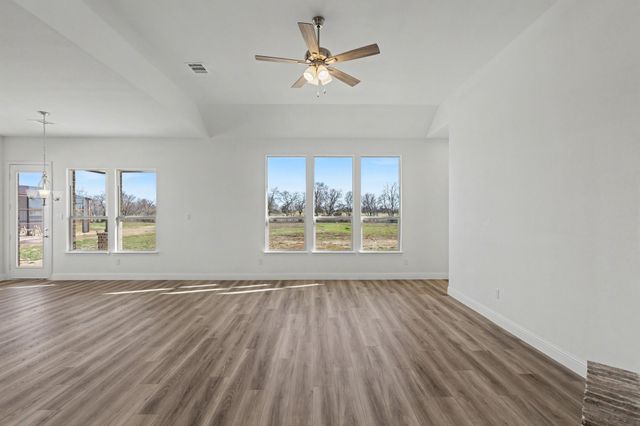 6009 Amber, Sanger, TX 76266