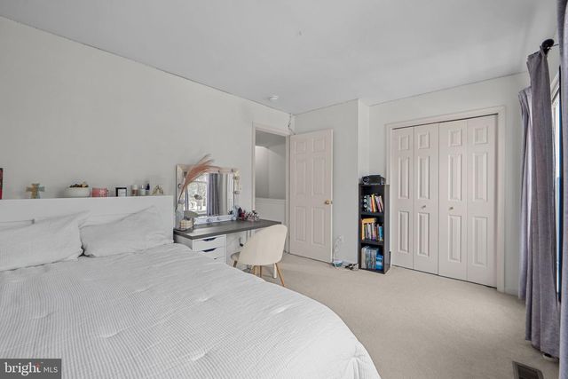 44481 WATERTOWN TER, Ashburn, VA 20147