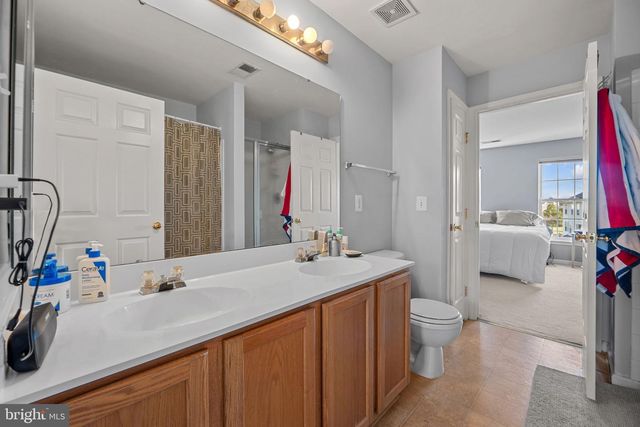 44481 WATERTOWN TER, Ashburn, VA 20147