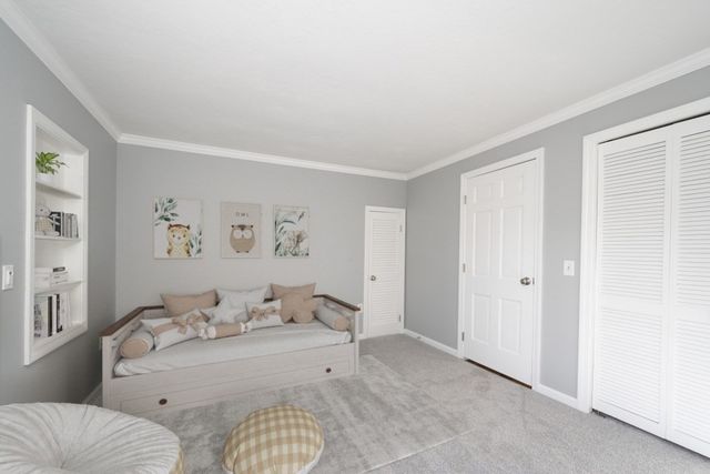 21 Strawberry Ln, Whitman, MA 02382