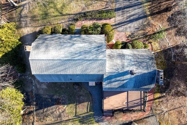 21 Strawberry Ln, Whitman, MA 02382