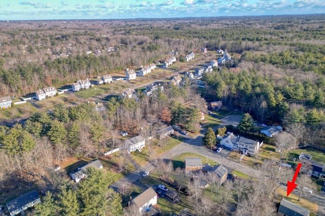 21 Strawberry Ln, Whitman, MA 02382