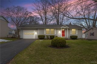 4901 Driftwood Drive, Salina, NY 13088