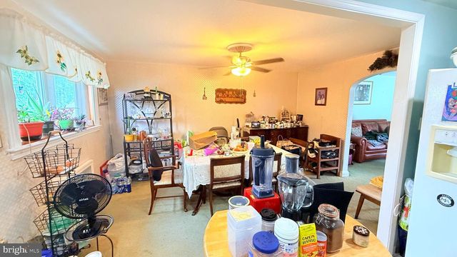 238 WYNNEWOOD AVE, Lansdowne, PA 19050