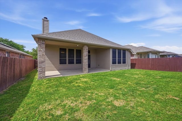 1017 Kimbro Drive, Forney, TX 75126