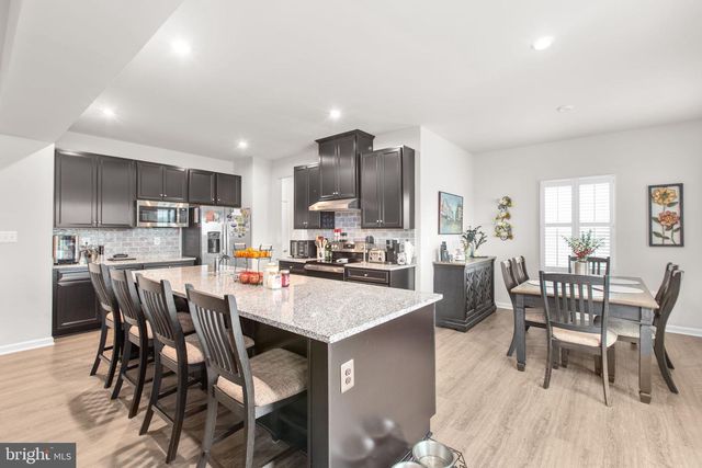 6427 HAWKEYE DR, King George, VA 22485