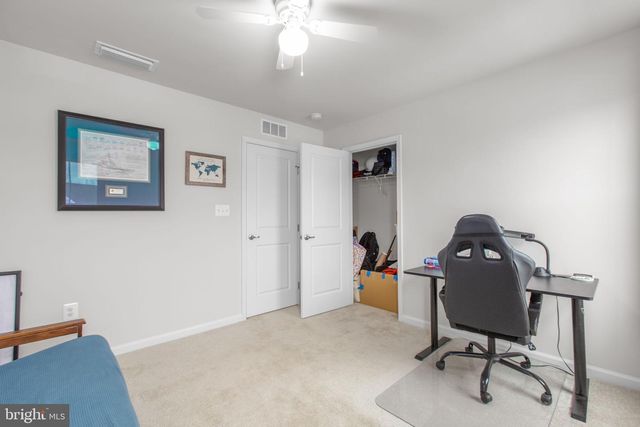 6427 HAWKEYE DR, King George, VA 22485