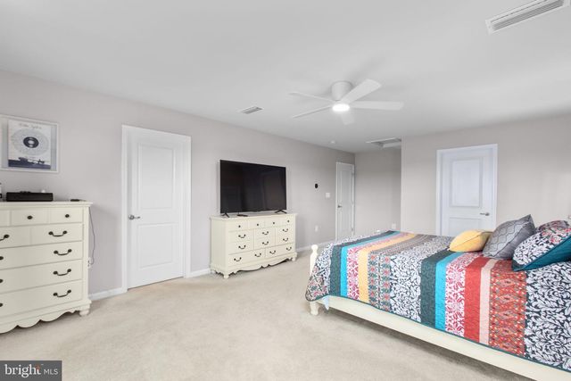 6427 HAWKEYE DR, King George, VA 22485