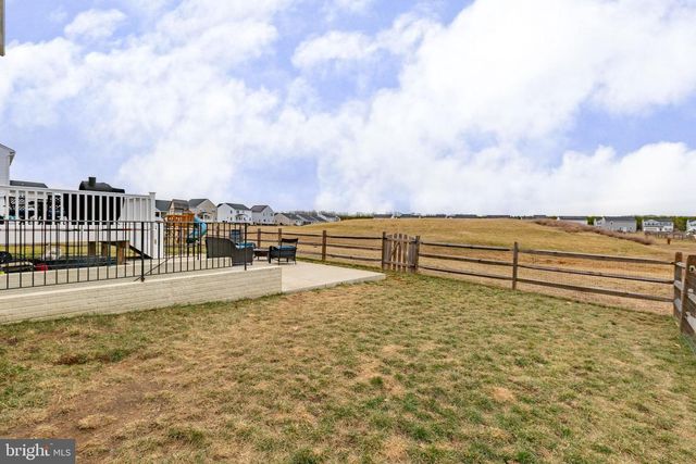 6427 HAWKEYE DR, King George, VA 22485