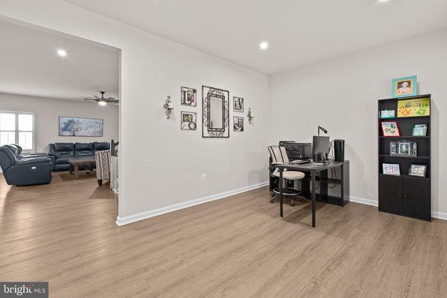 6427 HAWKEYE DR, King George, VA 22485