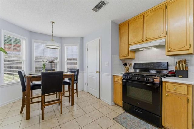 10586 Aspenwood Court, Jonesboro, GA 30238