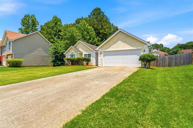 10586 Aspenwood Court, Jonesboro, GA 30238