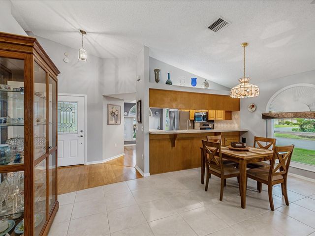 10836 BROOKHAVEN DRIVE, New Port Richey, FL 34654