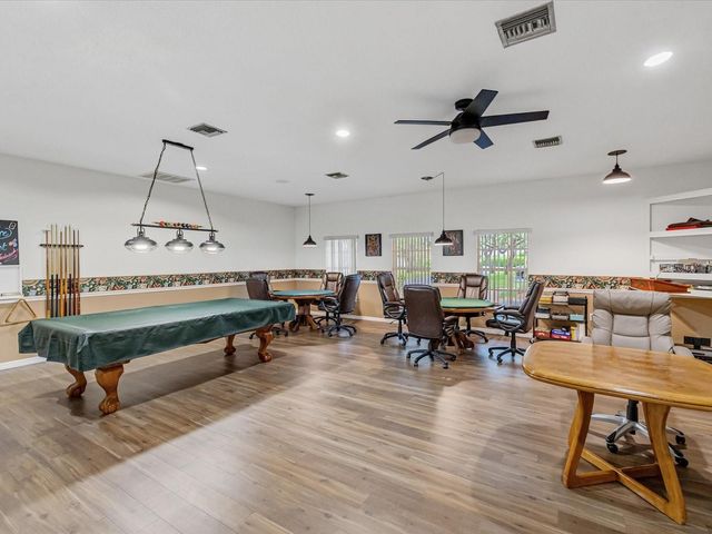 10836 BROOKHAVEN DRIVE, New Port Richey, FL 34654