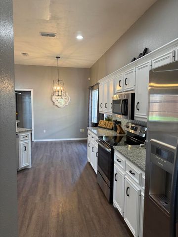 3006 87th Street, Lubbock, TX 79423