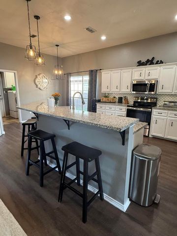 3006 87th Street, Lubbock, TX 79423