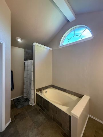 3006 87th Street, Lubbock, TX 79423