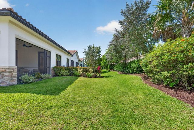 8427 W Blue Spring Drive, Parkland, FL 33067