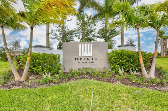 8427 W Blue Spring Drive, Parkland, FL 33067