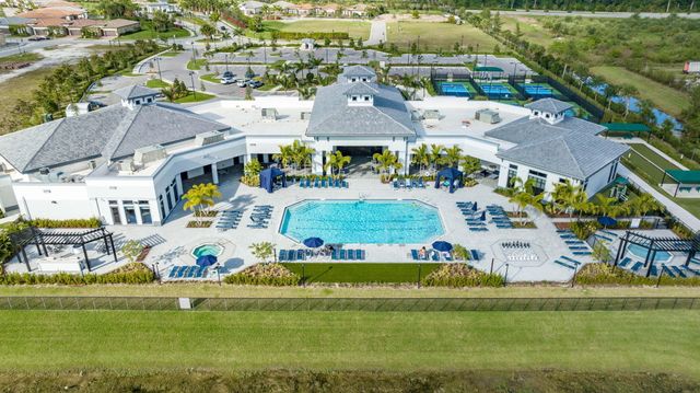 8427 W Blue Spring Drive, Parkland, FL 33067