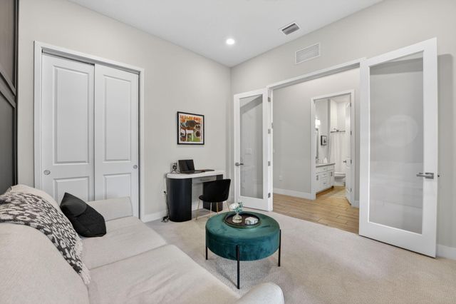 8427 W Blue Spring Drive, Parkland, FL 33067
