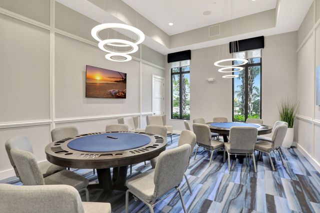 8427 W Blue Spring Drive, Parkland, FL 33067