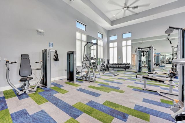 8427 W Blue Spring Drive, Parkland, FL 33067