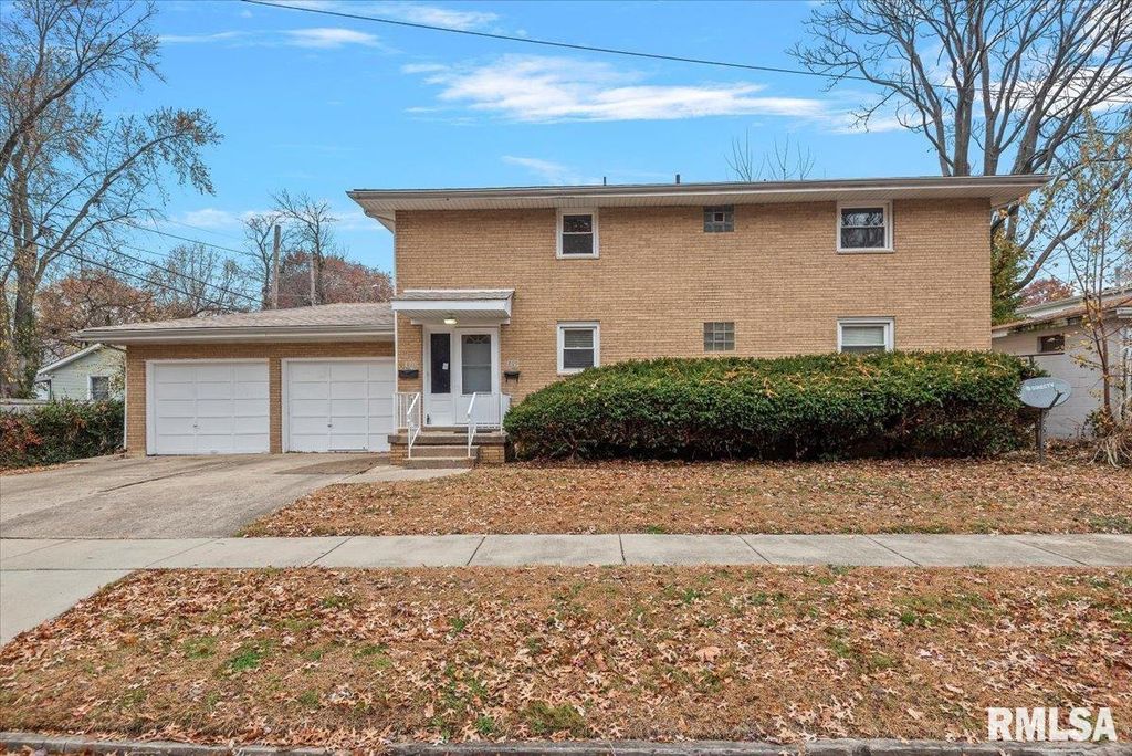 811 W Governor Street, Springfield, IL 62704