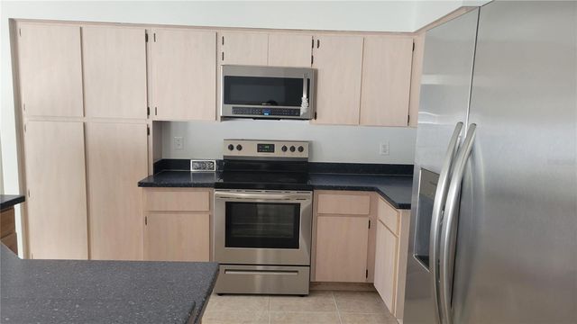 11213 SAILBROOKE DRIVE, Riverview, FL 33579