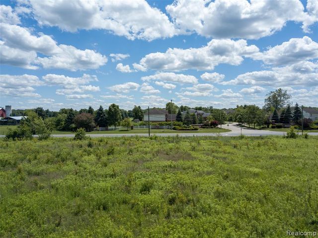 10467 Willis Road, Willis, MI 48191