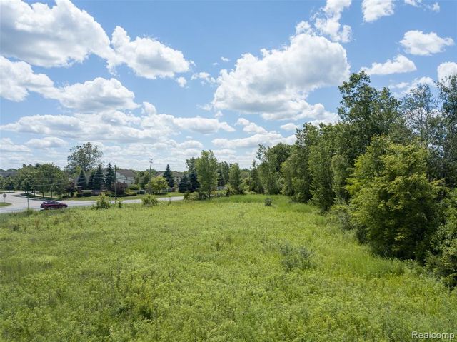 10467 Willis Road, Willis, MI 48191
