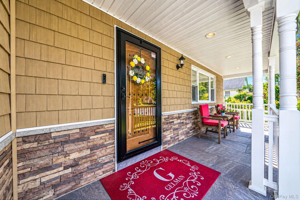 177 N Evergreen Drive, Selden, NY 11784 — photo 4