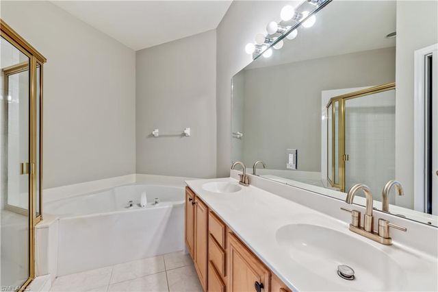 11270 Jacana CT 2101, Fort Myers, FL 33908